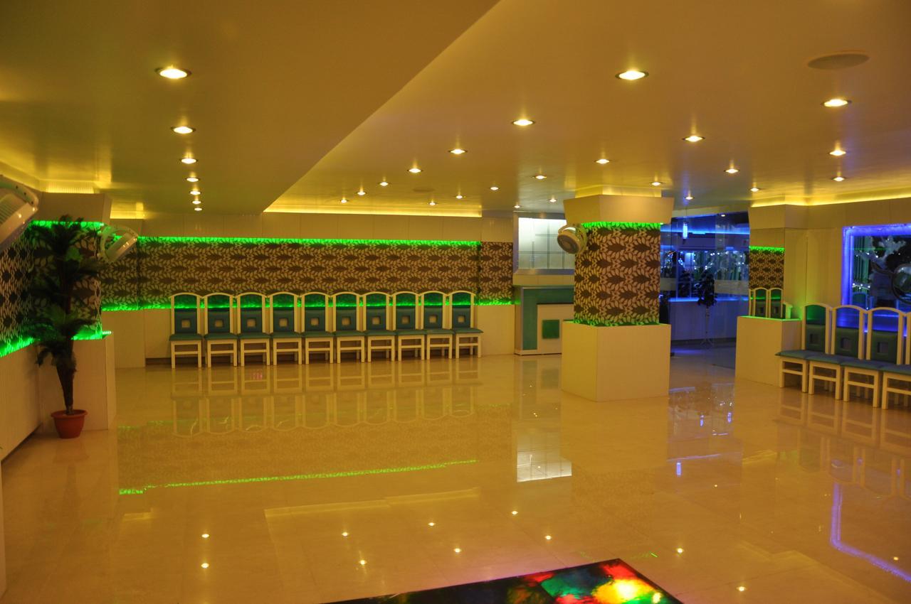 Hotel The Uday Regency Кота Экстерьер фото